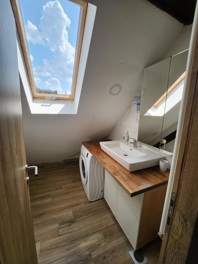 Appartamento Apartman Buzanova 001 Zagabria Esterno foto